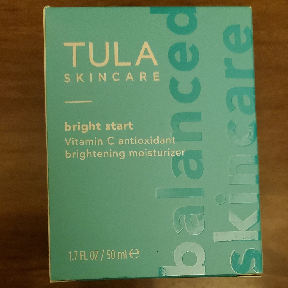 NIB TULA Bright Start Vitamin C Moisturizer